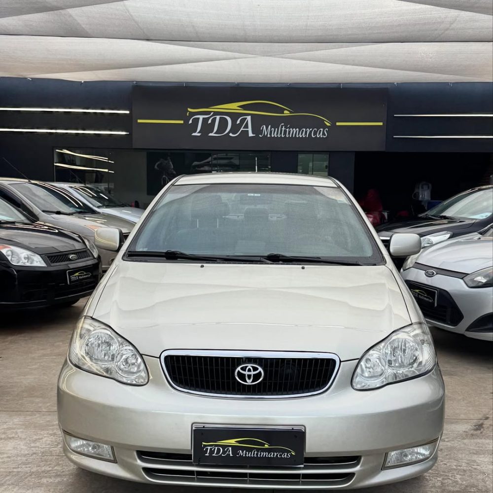 🚗 Corolla SEG 2004 AutomáticoBanco de couro, 4 pneus Michelin e muito, muito bem conservado! 😍 (1)