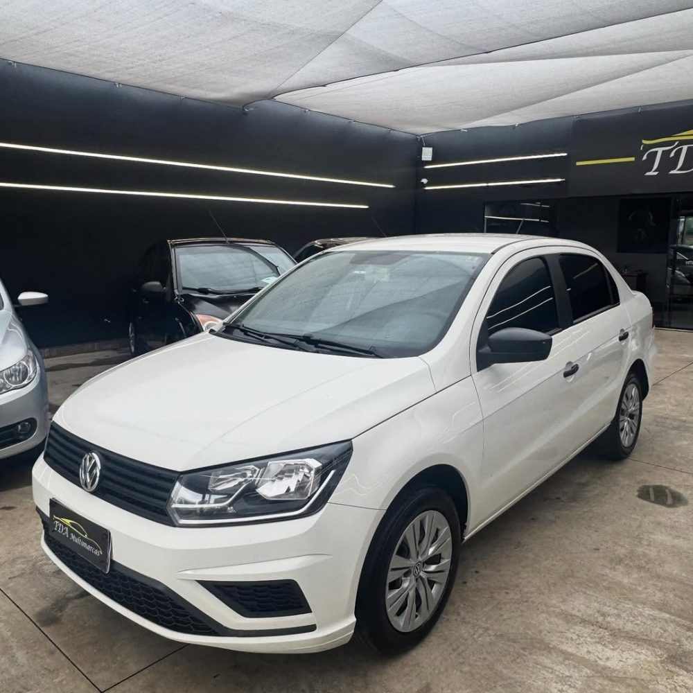 🚗 Voyage 1.0 2022-2023 completasso!Banco de couro, multimídia, chave reserva e manual 🔑💰 Apen (2)