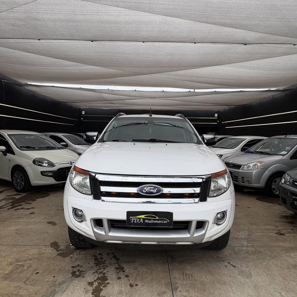 🚙 Ranger Limited 3.2 4x4Automática, completa e bruta do jeito que a gente gosta 💪💰 R$ 95.900Q (1)