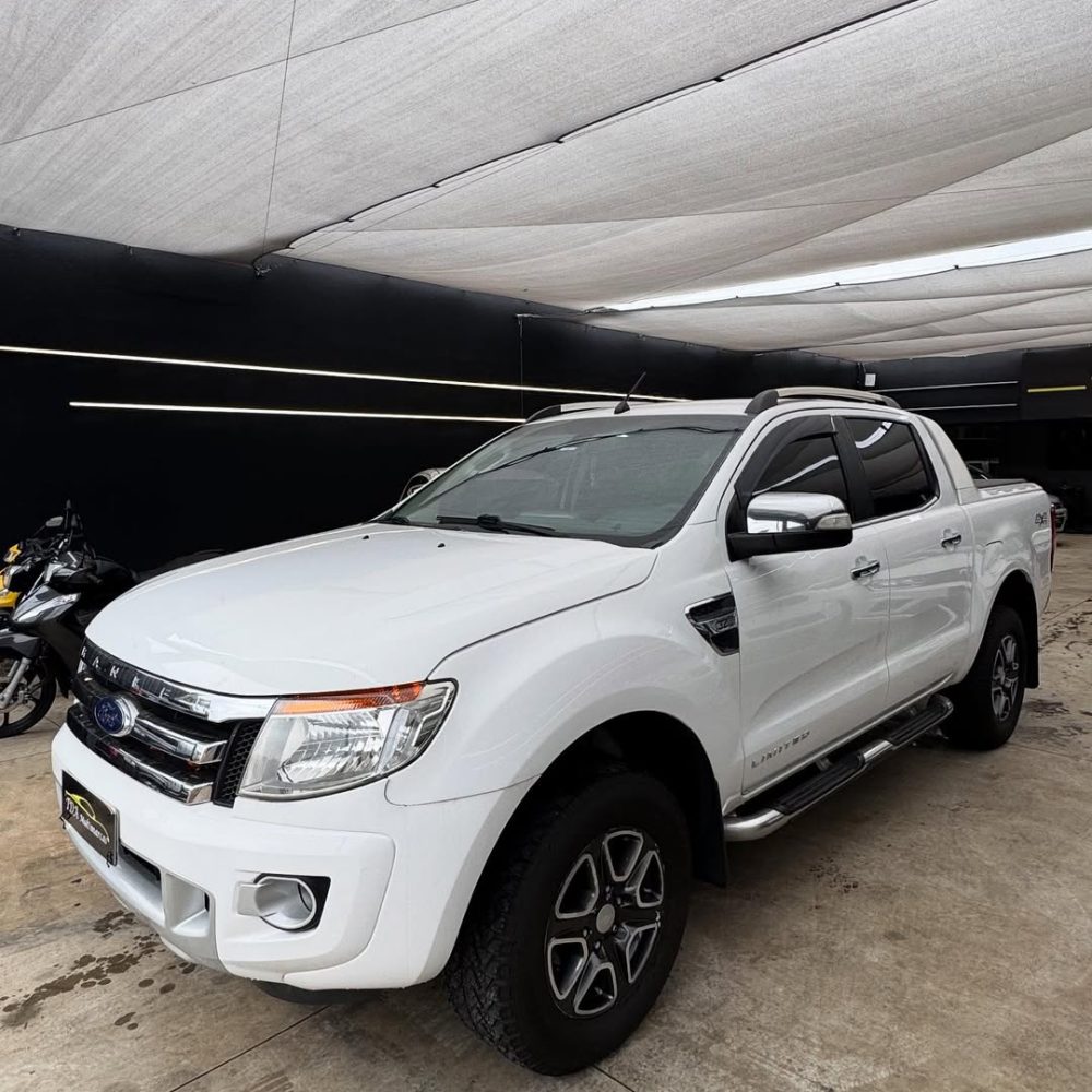 🚙 Ranger Limited 3.2 4x4Automática, completa e bruta do jeito que a gente gosta 💪💰 R$ 95.900Q (3)